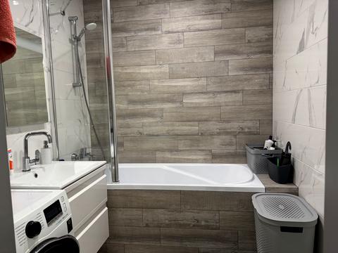 квартира за адресою Академіка Лебедєва вул., 1/7