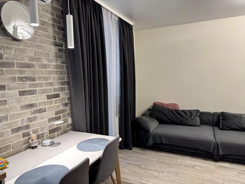 квартира за адресою Академіка Лебедєва вул., 1/7