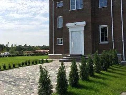 будинок за адресою Лауреатська вул.