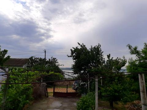 будинок за адресою Центральна, 1