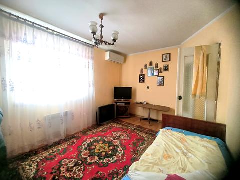 будинок за адресою  Теплодар, Центральна, 1