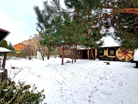 комерційна за адресою Вишнева вул., 36