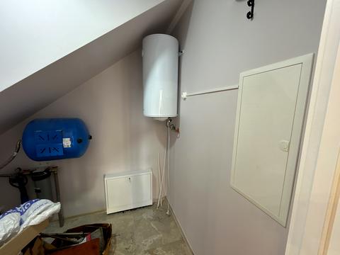 будинок за адресою с. Крюківщина, Молодіжна