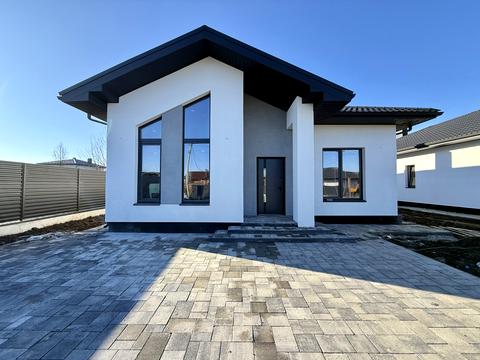 будинок за адресою Набережна