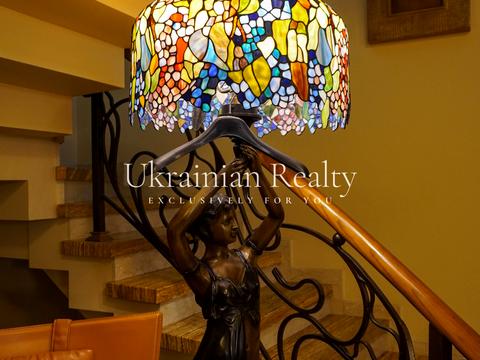 будинок за адресою смт. Козин, Анатолія Солов'яненка вул.