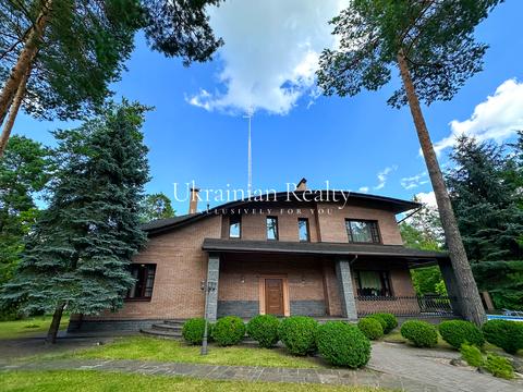 будинок за адресою смт. Козин, Анатолія Солов'яненка вул.