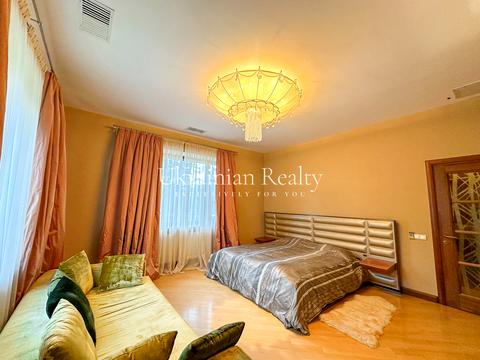 будинок за адресою смт. Козин, Анатолія Солов'яненка вул.