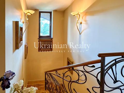 будинок за адресою смт. Козин, Анатолія Солов'яненка вул.