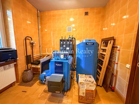 будинок за адресою смт. Козин, Анатолія Солов'яненка вул.