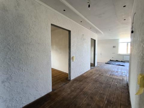 будинок за адресою Шкільна вул., 1