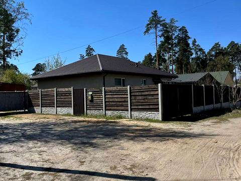 будинок за адресою смт. Клавдієво-Тарасове, Амосова