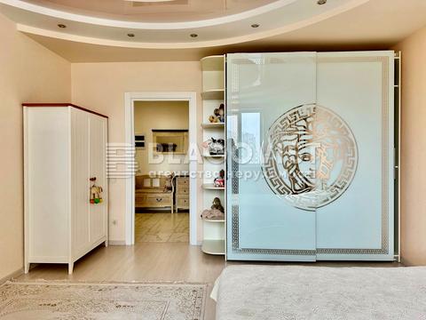 квартира за адресою Олександра Мишуги вул., 12