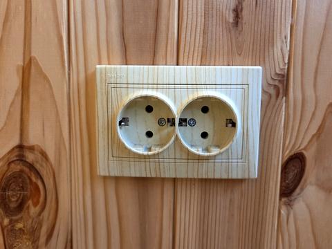 квартира за адресою Миколи Вінграновського вул., 2