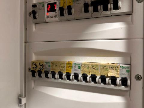 квартира за адресою Олександра Олеся вул., 8/17