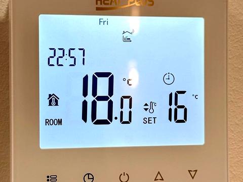 квартира за адресою Олександра Олеся вул., 8/17