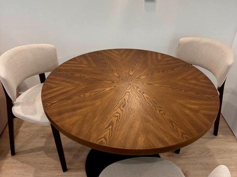 квартира за адресою Олександра Олеся вул., 8/17