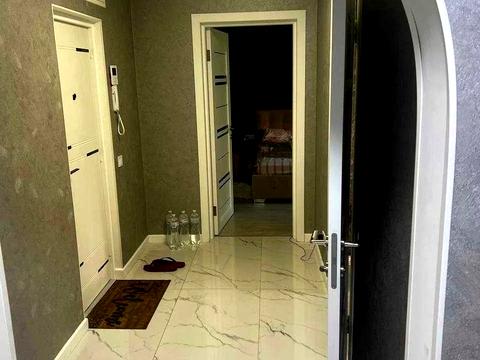 квартира за адресою Феодосійська вул., 8