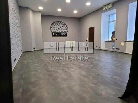 комерційна за адресою Академіка Богомольця вул., 3