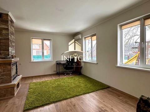 будинок за адресою Фотон, 111