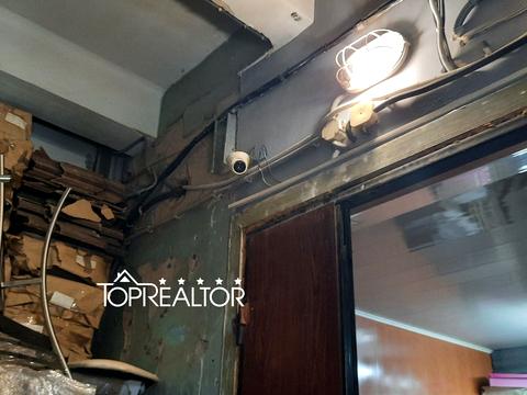 комерційна за адресою Киргизька вул., 19