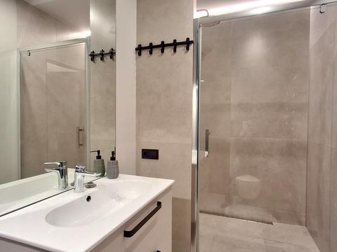 квартира за адресою Зарічна вул., 2