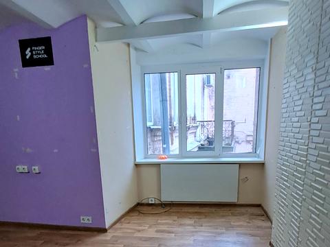 коммерческая по адресу Крещатик ул. (Kreschatic), 44