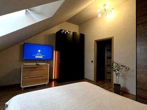 квартира за адресою Святомихайлівська вул., 17