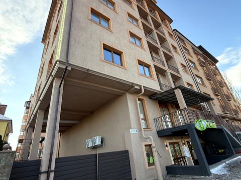 квартира за адресою Довженка, 1