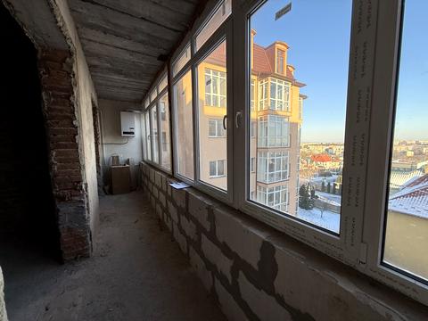 квартира за адресою Довженка, 1