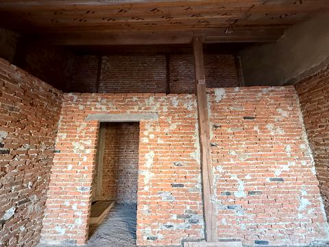 квартира за адресою Довженка, 1