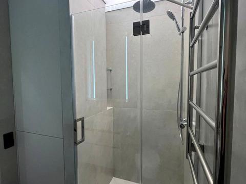 квартира за адресою Салютна вул., (Будинок 03801-03901)