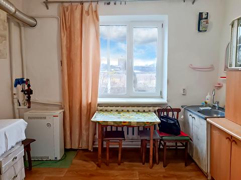 будинок за адресою с. Курозвани, Центральна