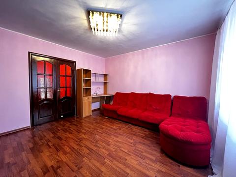 квартира за адресою П'ятницька вул., 70