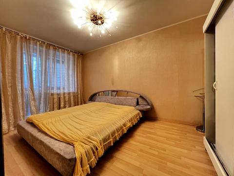 квартира за адресою П'ятницька вул., 70