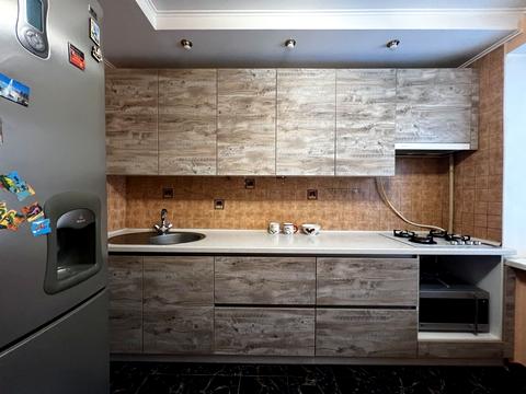 квартира за адресою П'ятницька вул., 70