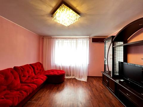 квартира за адресою П'ятницька вул., 70