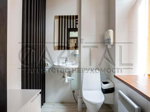 комерційна за адресою Жилянська вул., 97А