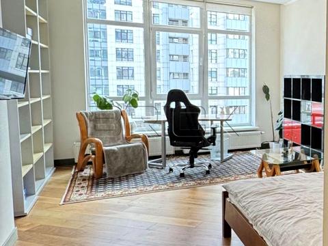 квартира за адресою Андрія Верхогляда вул. (Михайла Драгомирова), 14