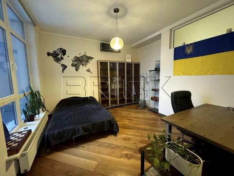 квартира за адресою Андрія Верхогляда вул. (Михайла Драгомирова), 14