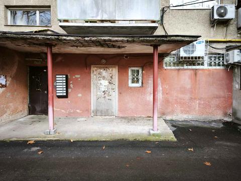 коммерческая по адресу Льва Толвстово, 31