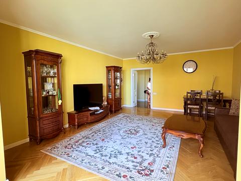 квартира по адресу Старицкого ул., 20/4