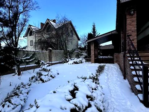 дом по адресу Трояндова