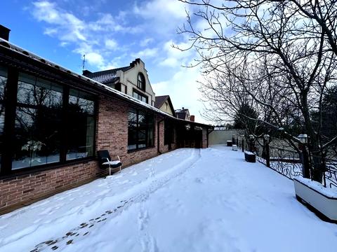 дом по адресу Трояндова