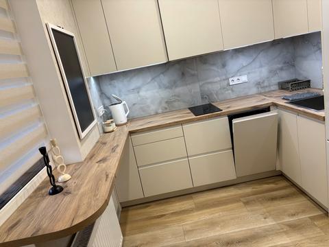 квартира за адресою Золотоустівська вул., 25