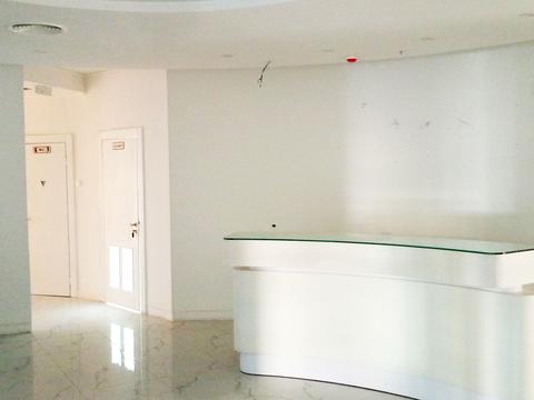 комерційна за адресою Назарівська вул. (Вєтрова), 7-Б