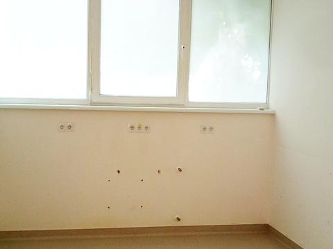 комерційна за адресою Назарівська вул. (Вєтрова), 7-Б