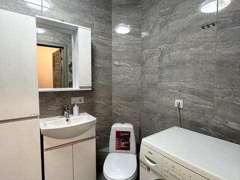 квартира за адресою Героїв Небесної Сотні просп., 26/18