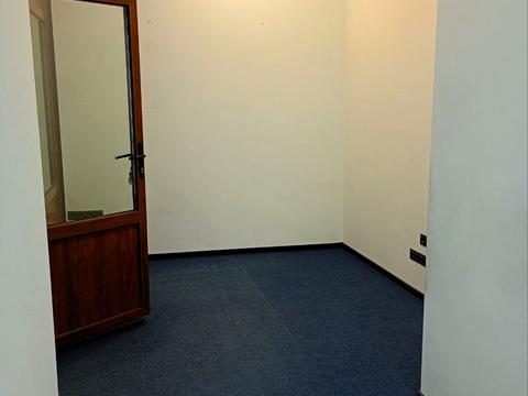 коммерческая по адресу Музейний пер., 4