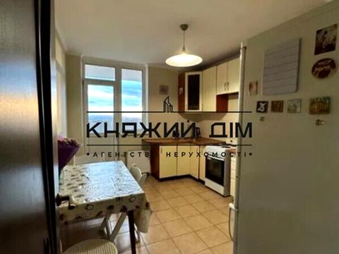 квартира за адресою Соломії Крушельницької вул., 15