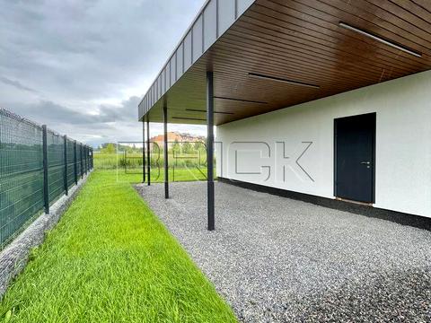 дом по адресу  ул.